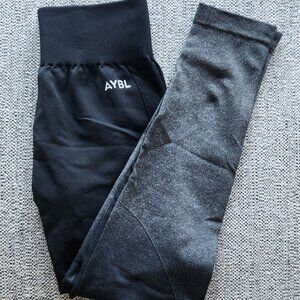 Pulse Ombrè Seamless Leggings - Black/Grey